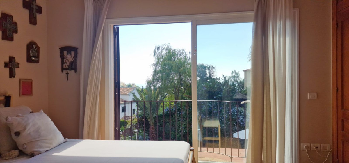 Se vende Villa - Chalet de 3 dormitorios en Málaga Ciudad, Málaga, España