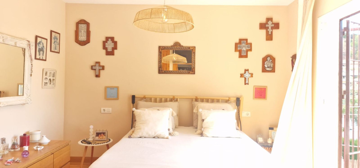 Se vende Villa - Chalet de 3 dormitorios en Málaga Ciudad, Málaga, España