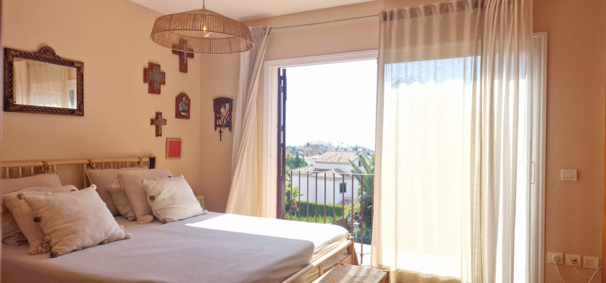Se vende Villa - Chalet de 3 dormitorios en Málaga Ciudad, Málaga, España