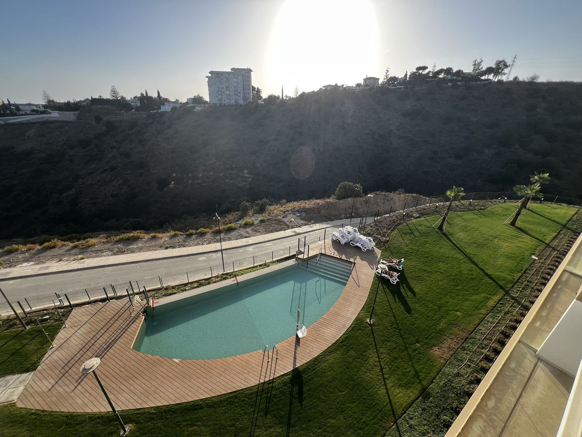 Se vende Apartamento Planta Media de 3 dormitorios en Costa Del Sol, Málaga, España