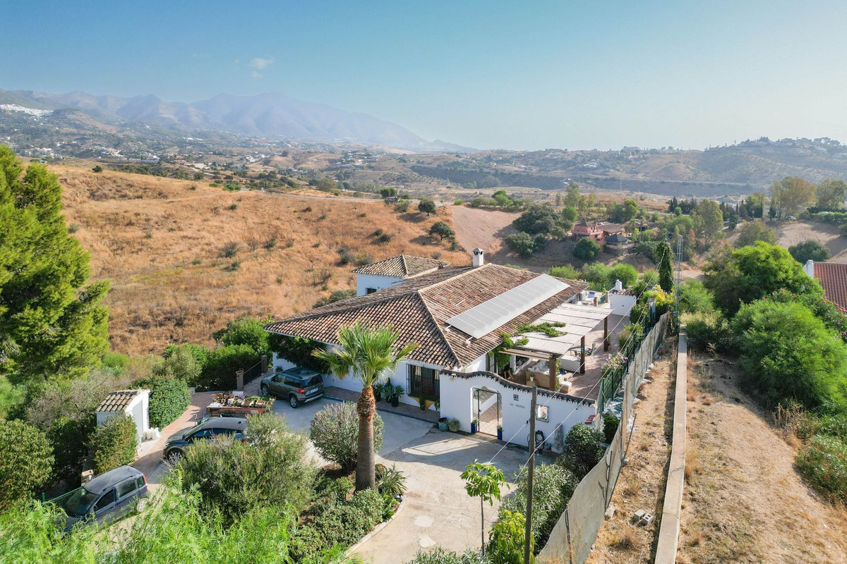 3 Bed Townhouse for sale in Mijas Golf Costa Del Sol, Málaga, Spain