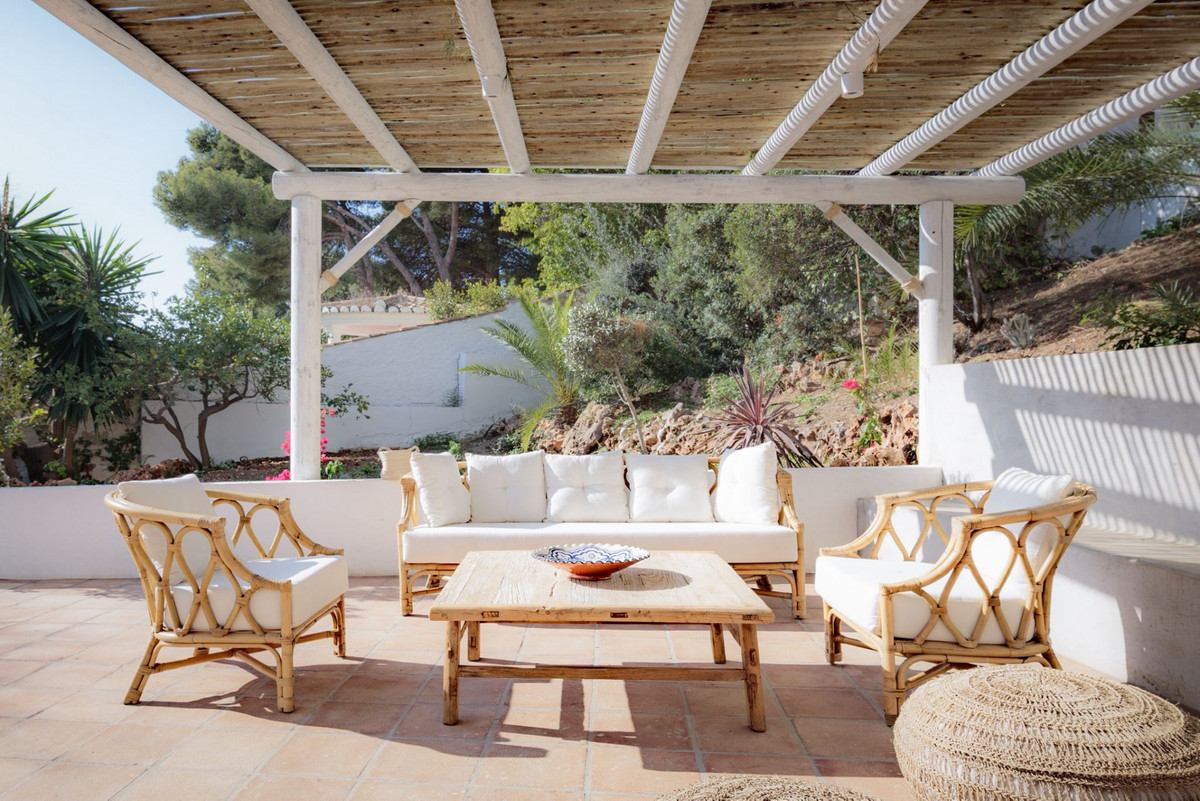 4 Bed Townhouse for sale in Pinares De San Antón Málaga Ciudad, Málaga, Spain