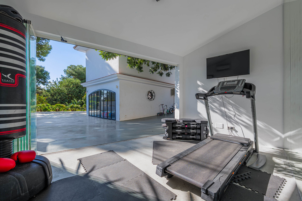 4 Bed Townhouse for sale in Pinares De San Antón Málaga Ciudad, Málaga, Spain
