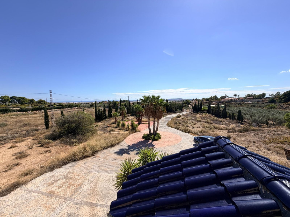 Se vende Villa - Chalet de 4 dormitorios en Costa Blanca, Alicante, España