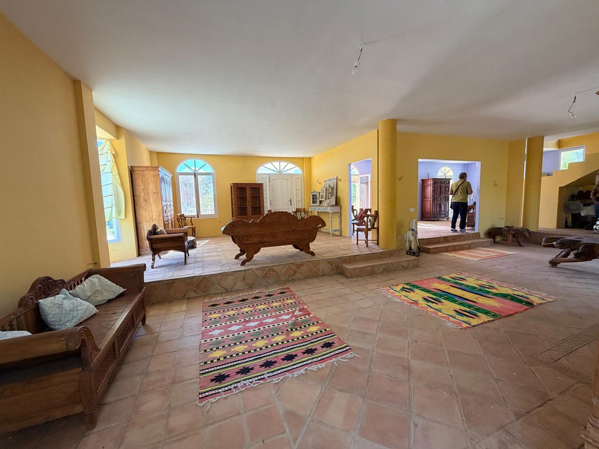 Se vende Villa - Chalet de 4 dormitorios en Costa Blanca, Alicante, España