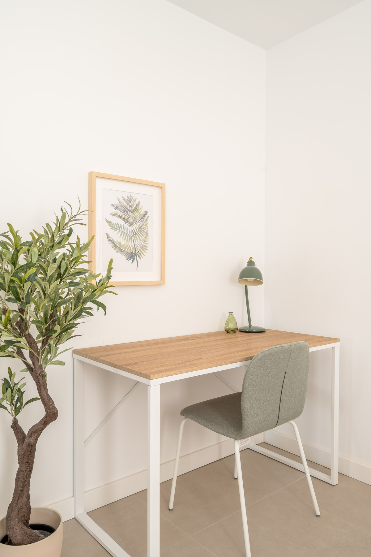 2 Bed Apartment for sale in Fuengirola Costa Del Sol, Málaga, Spain