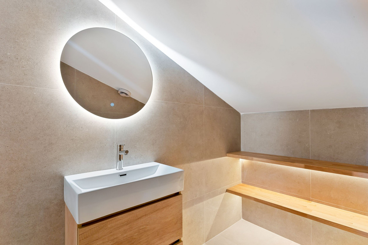 4 Bed Townhouse for sale in Nagüeles Costa Del Sol, Málaga, Spain
