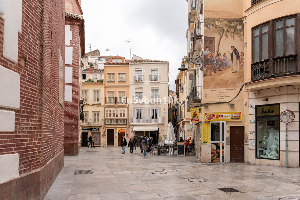 Se vende Apartamento Planta Baja de 2 dormitorios en Málaga Ciudad, Málaga, España