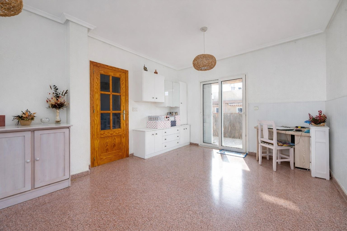 Se vende Ático de 2 dormitorios en Costa Blanca, Alicante, España