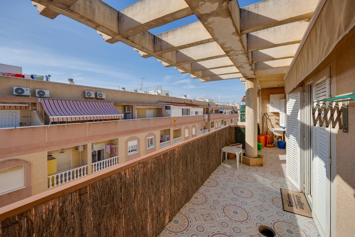 Se vende Ático de 2 dormitorios en Costa Blanca, Alicante, España