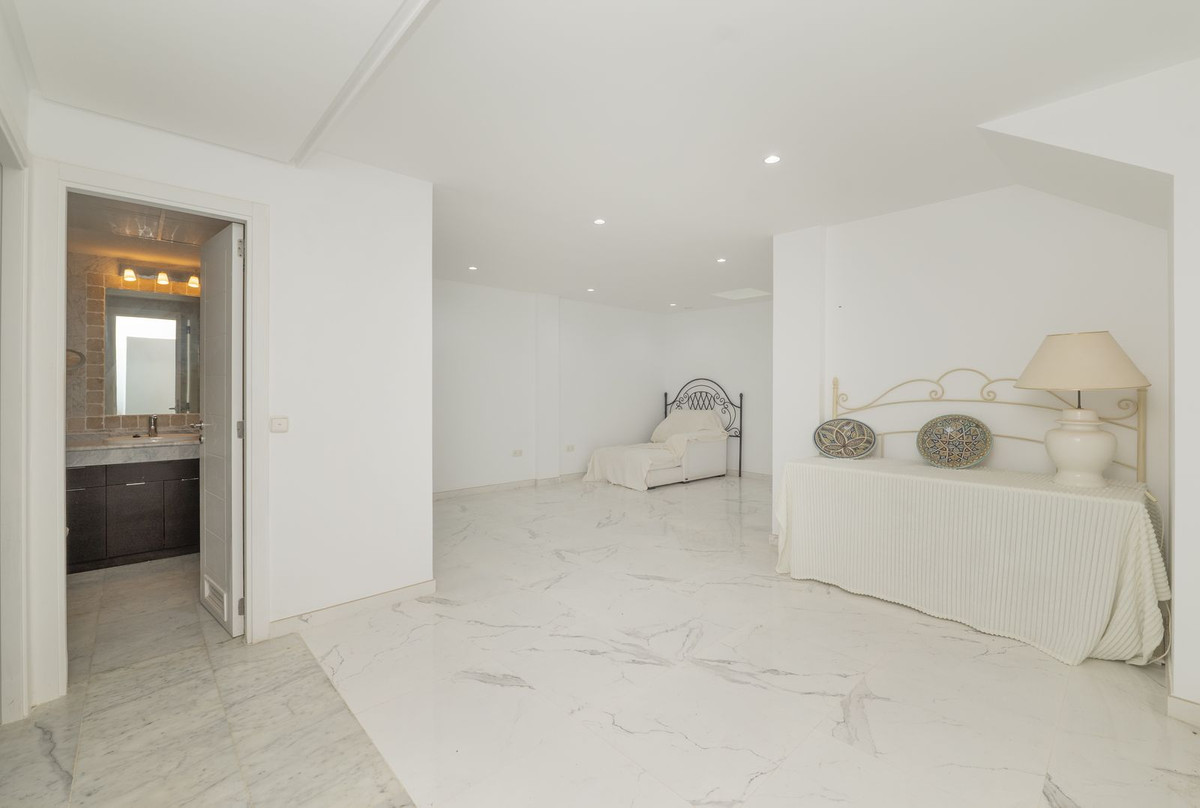 3 Bed Townhouse for sale in Bahía De Marbella Costa Del Sol, Málaga, Spain