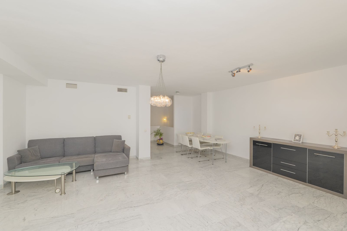 3 Bed Townhouse for sale in Bahía De Marbella Costa Del Sol, Málaga, Spain