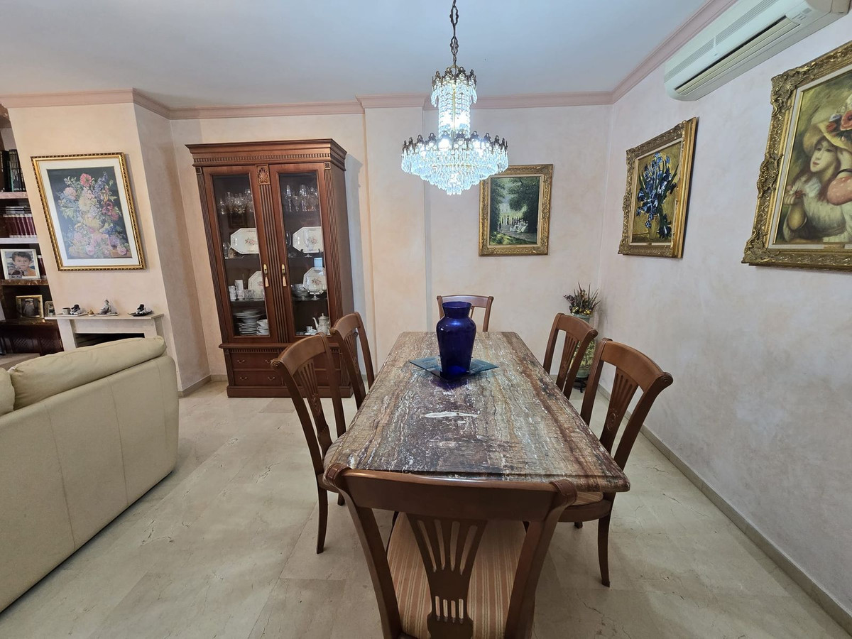 2 Bed Apartment for sale in Marbella Costa Del Sol, Málaga, Spain