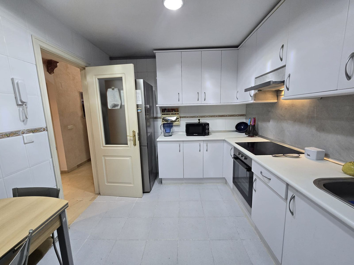 2 Bed Apartment for sale in Marbella Costa Del Sol, Málaga, Spain