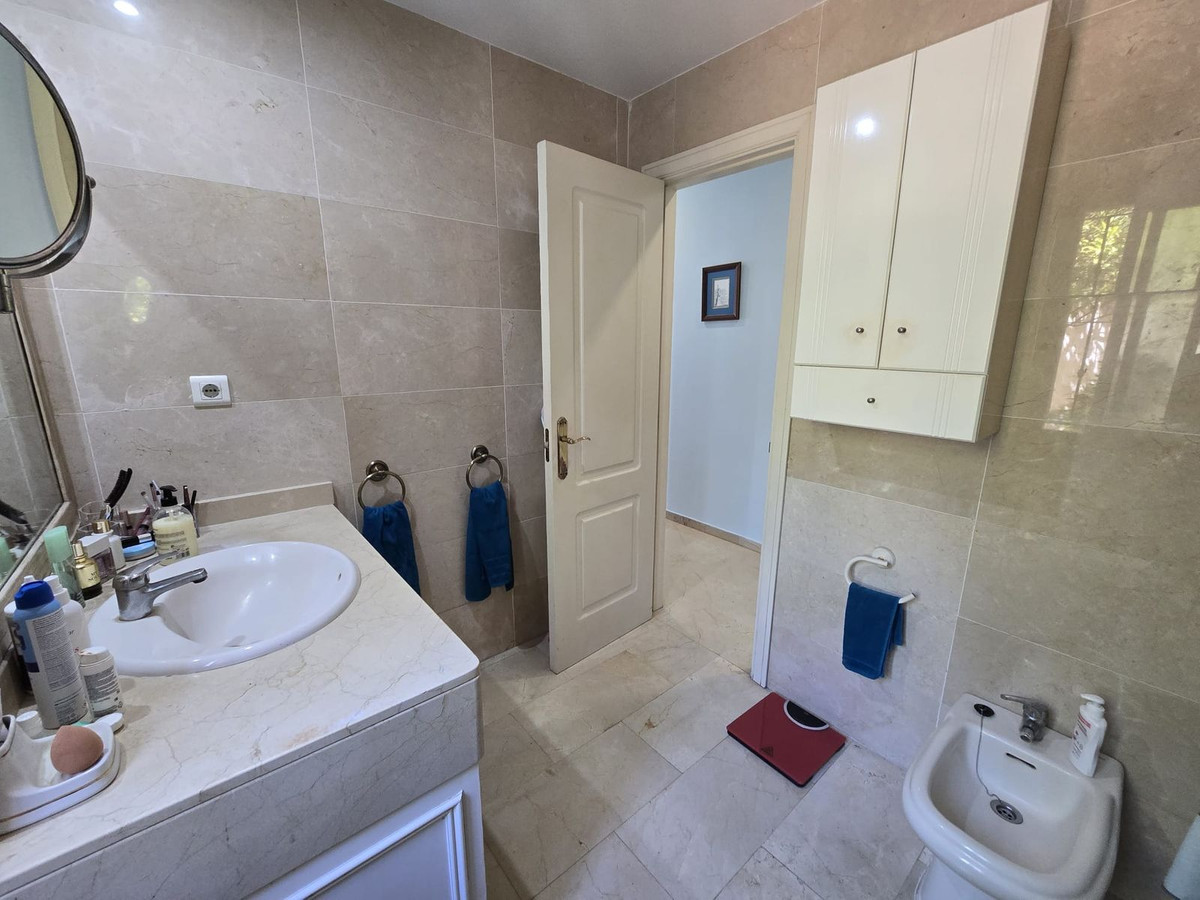 2 Bed Apartment for sale in Marbella Costa Del Sol, Málaga, Spain