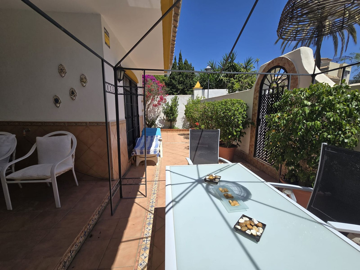 2 Bed Apartment for sale in Marbella Costa Del Sol, Málaga, Spain