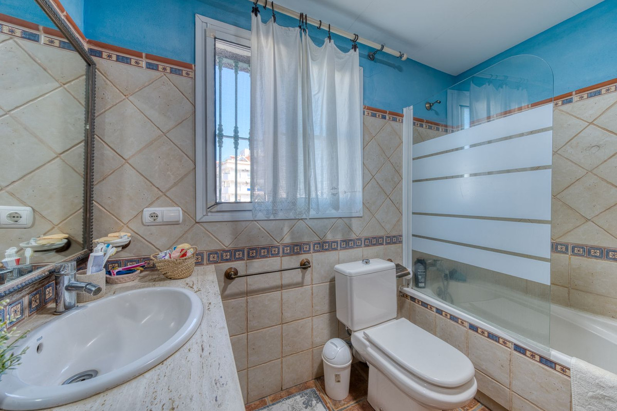 Se vende Adosada de 3 dormitorios en Costa Del Sol, Málaga, España