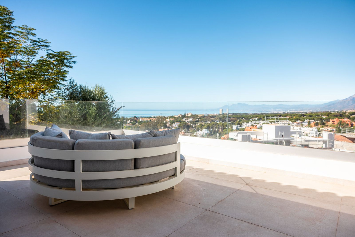 Se vende Villa - Chalet de 6 dormitorios en Costa Del Sol, Málaga, España