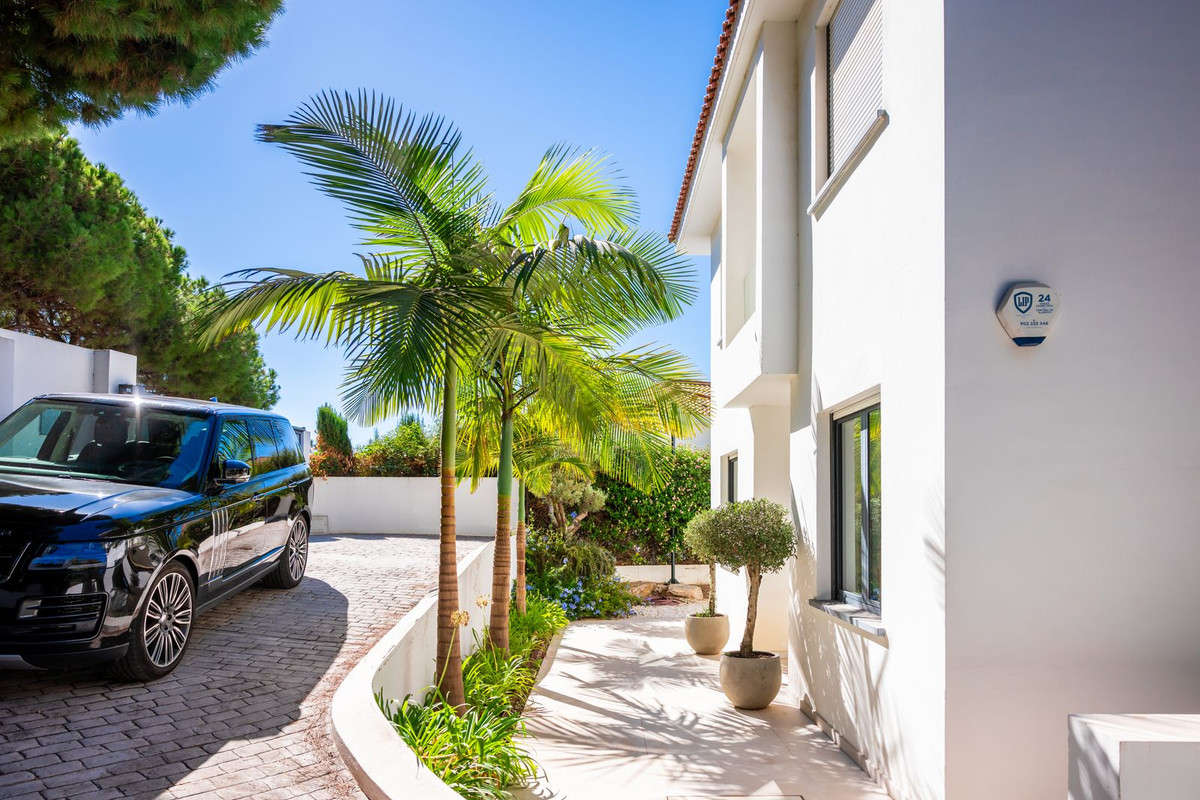 Se vende Villa - Chalet de 6 dormitorios en Costa Del Sol, Málaga, España