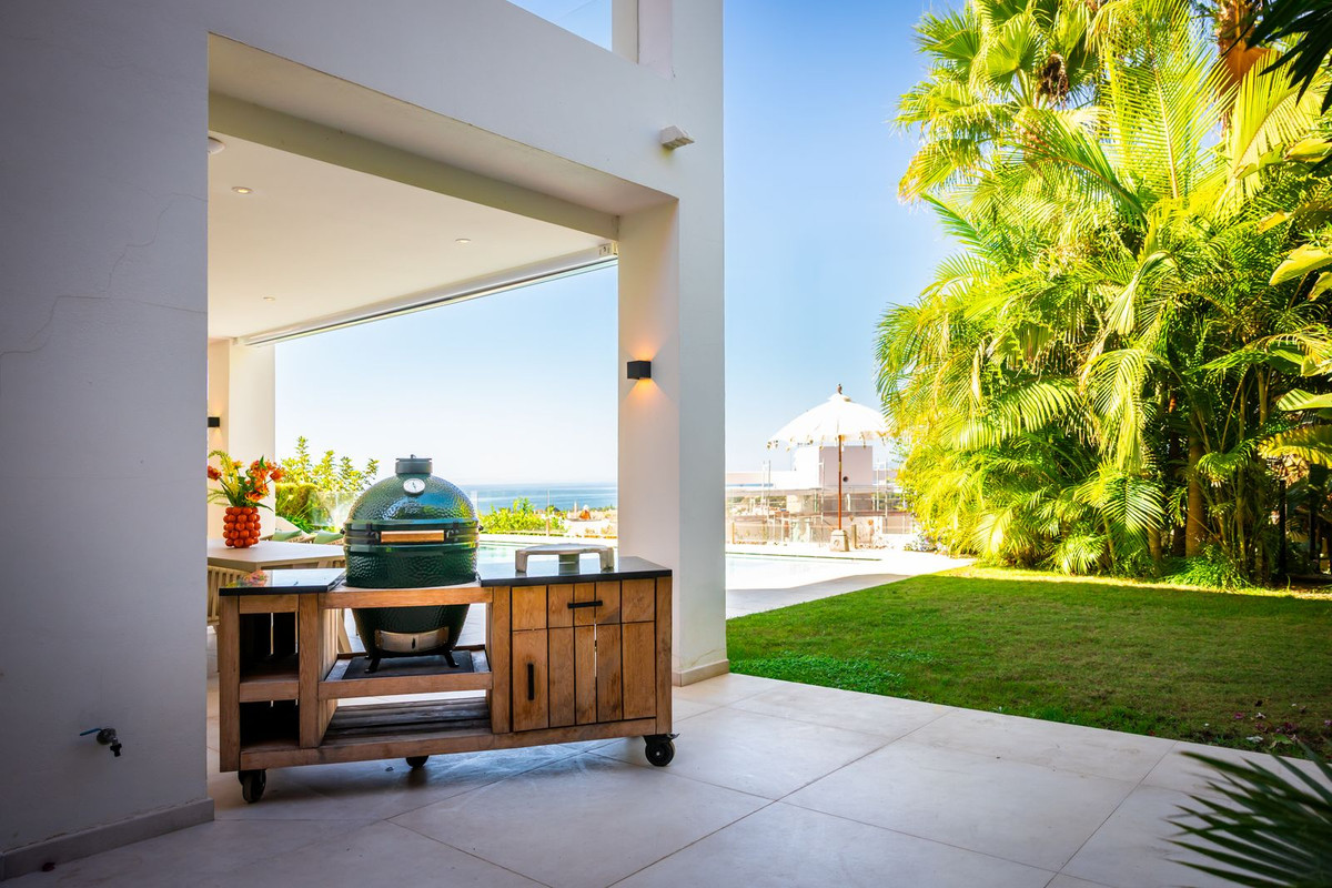 Se vende Villa - Chalet de 6 dormitorios en Costa Del Sol, Málaga, España