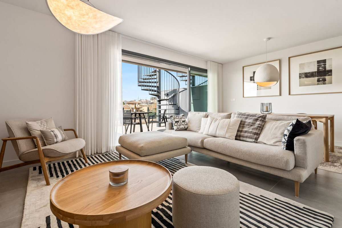 3 Bed Apartment for sale in Estepona Costa Del Sol, Málaga, Spain