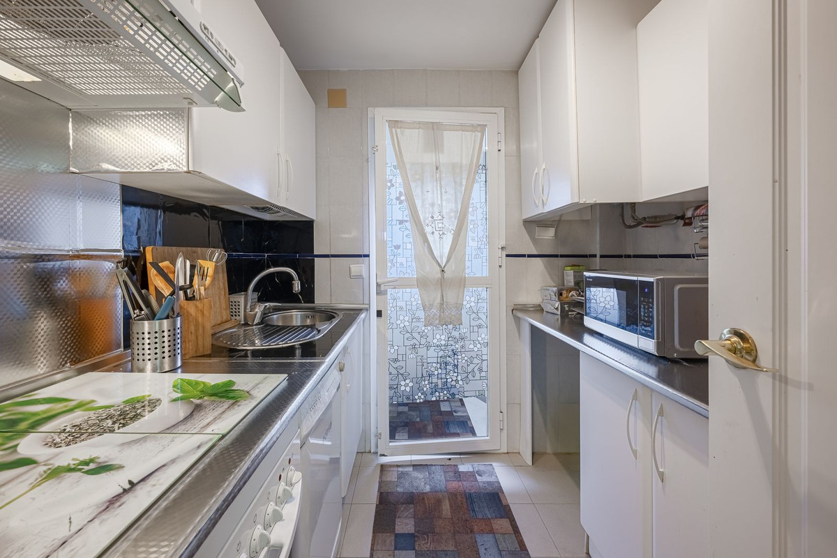 Se vende Apartamento Planta Baja de 2 dormitorios en Costa Del Sol, Málaga, España