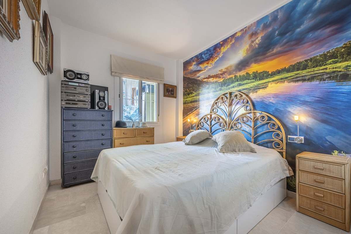 Se vende Apartamento Planta Baja de 2 dormitorios en Costa Del Sol, Málaga, España