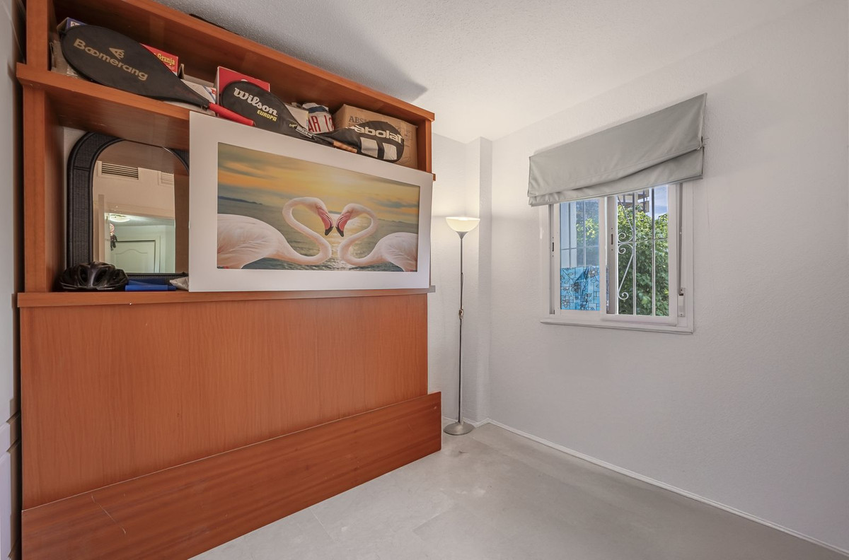 Se vende Apartamento Planta Baja de 2 dormitorios en Costa Del Sol, Málaga, España