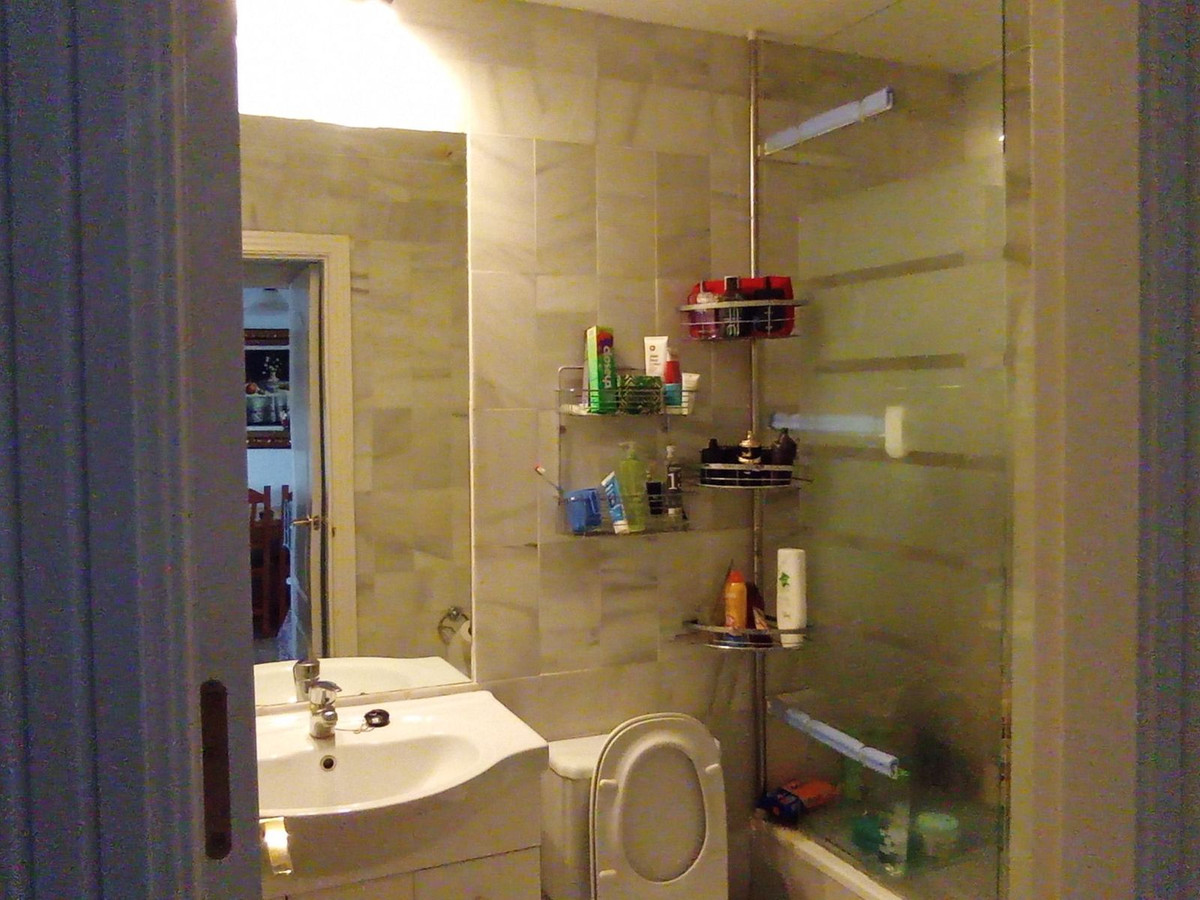 Se vende Apartamento Planta Baja de 2 dormitorios en Costa Del Sol, Málaga, España