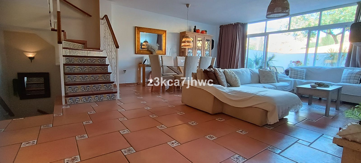 5 Bed Townhouse for sale in Estepona Costa Del Sol, Málaga, Spain