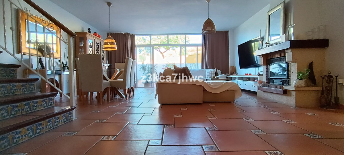 5 Bed Townhouse for sale in Estepona Costa Del Sol, Málaga, Spain