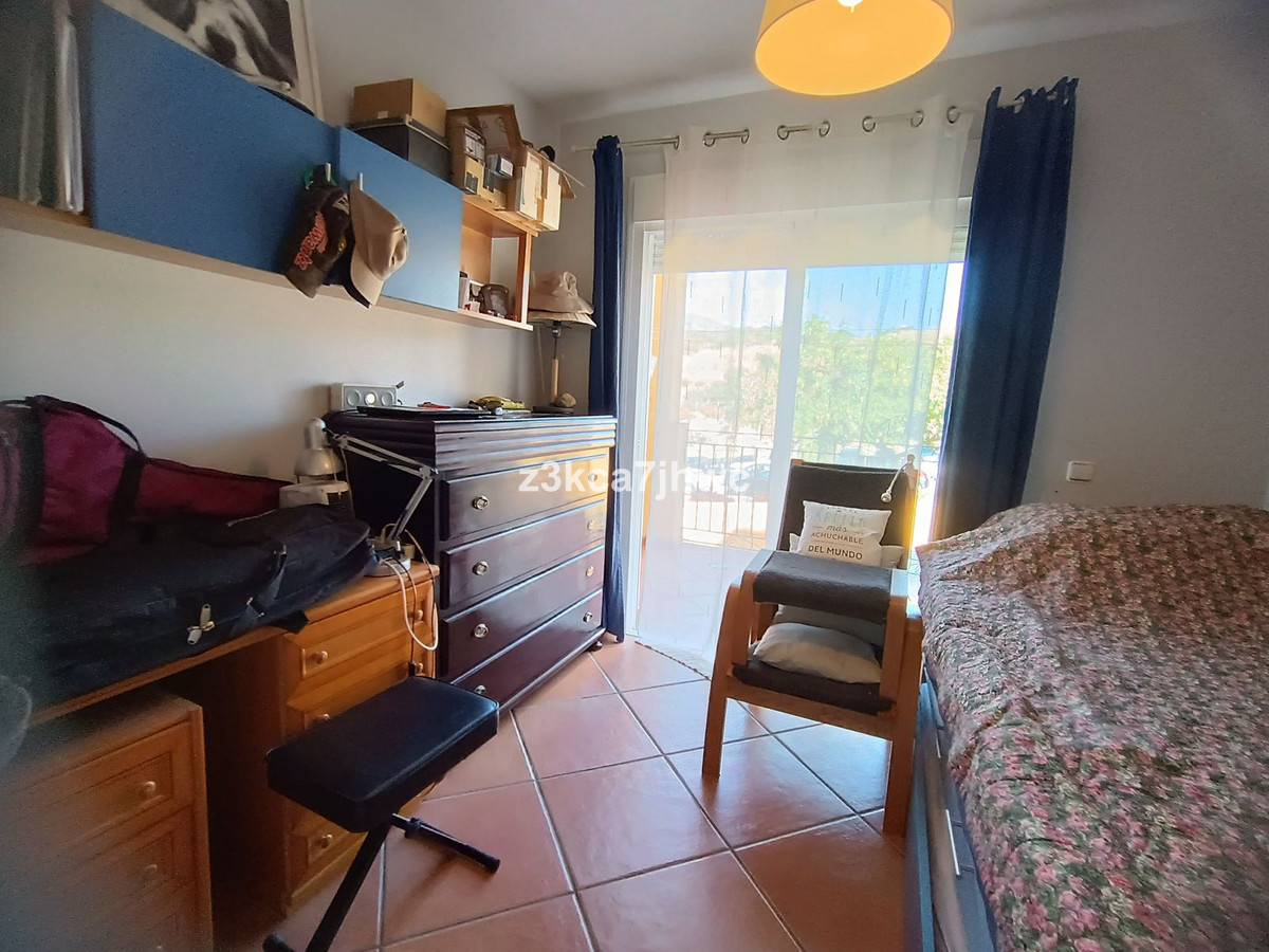 5 Bed Townhouse for sale in Estepona Costa Del Sol, Málaga, Spain