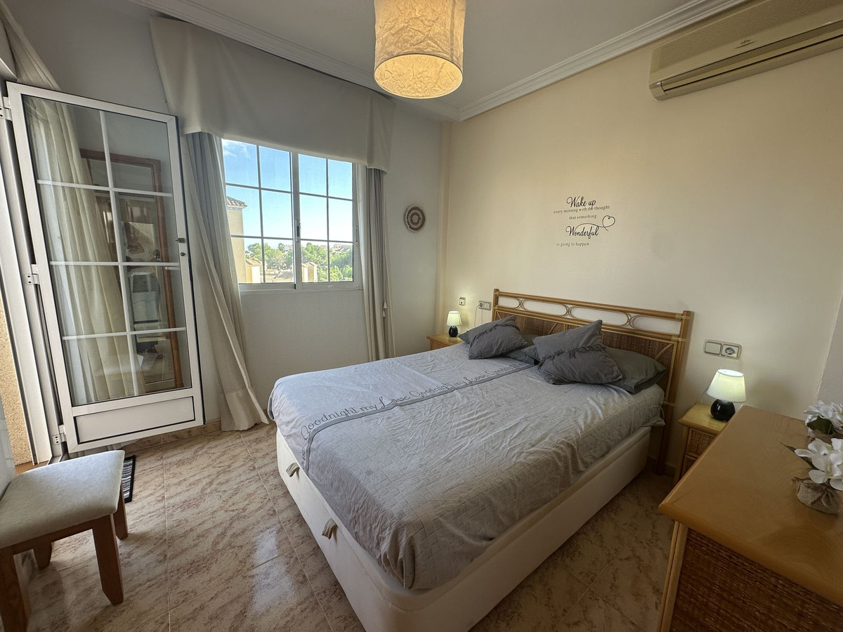 Se vende Pareada de 3 dormitorios en Costa Blanca, Alicante, España