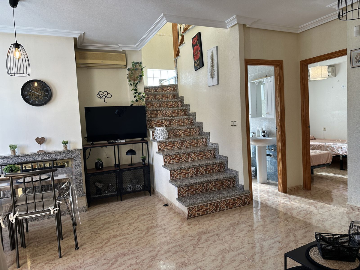 Se vende Pareada de 3 dormitorios en Costa Blanca, Alicante, España