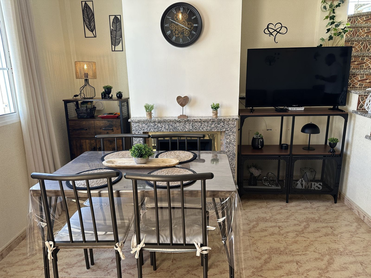 Se vende Pareada de 3 dormitorios en Costa Blanca, Alicante, España