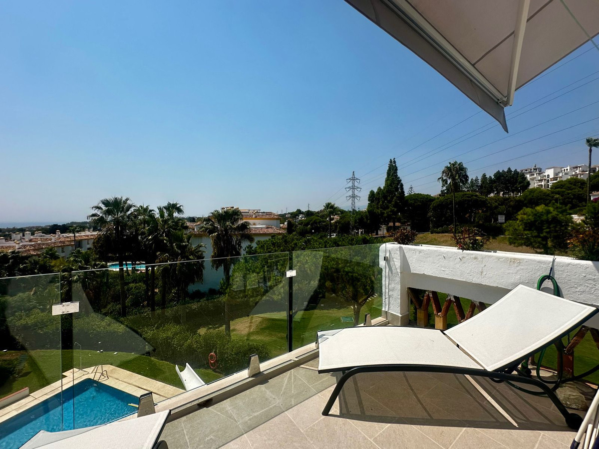 4 Bed Townhouse for sale in Calahonda Costa Del Sol, Málaga, Spain