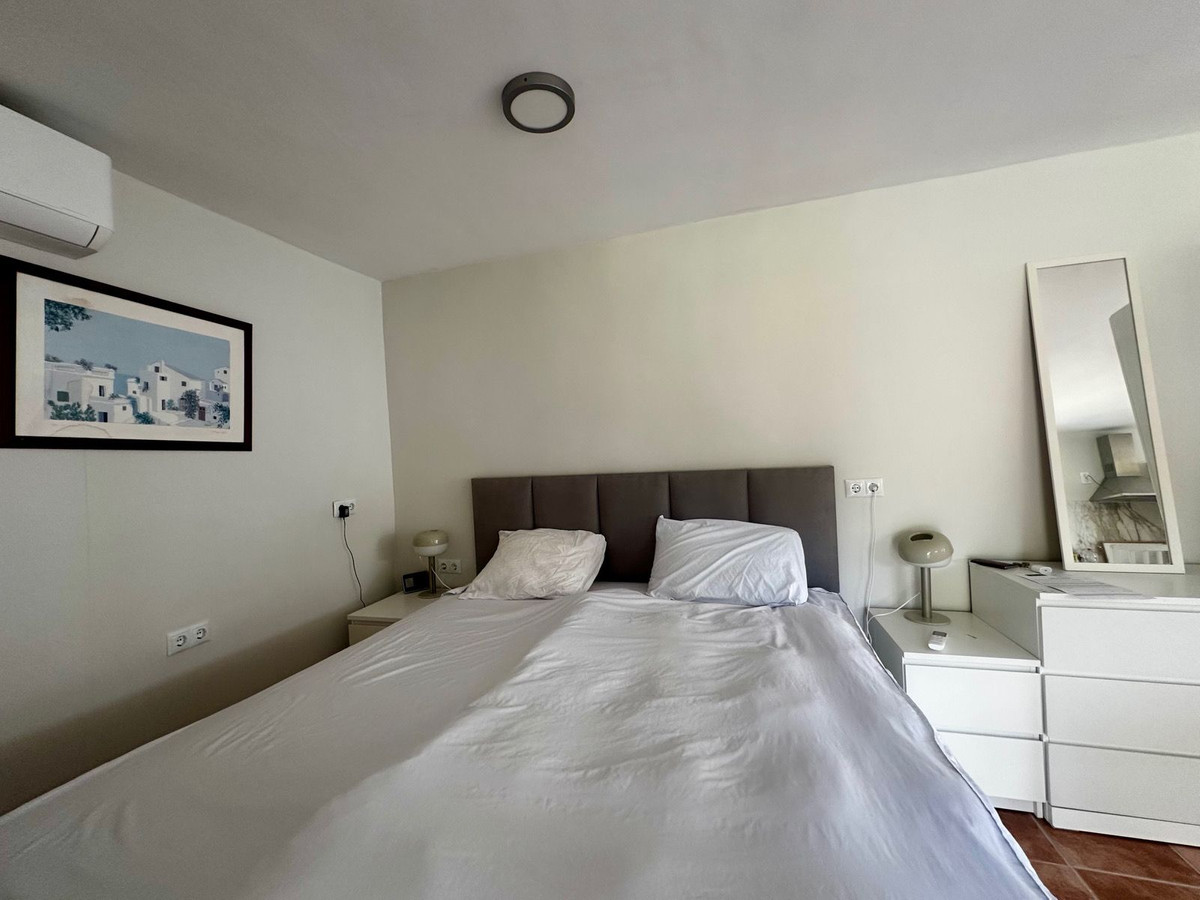 4 Bed Townhouse for sale in Calahonda Costa Del Sol, Málaga, Spain