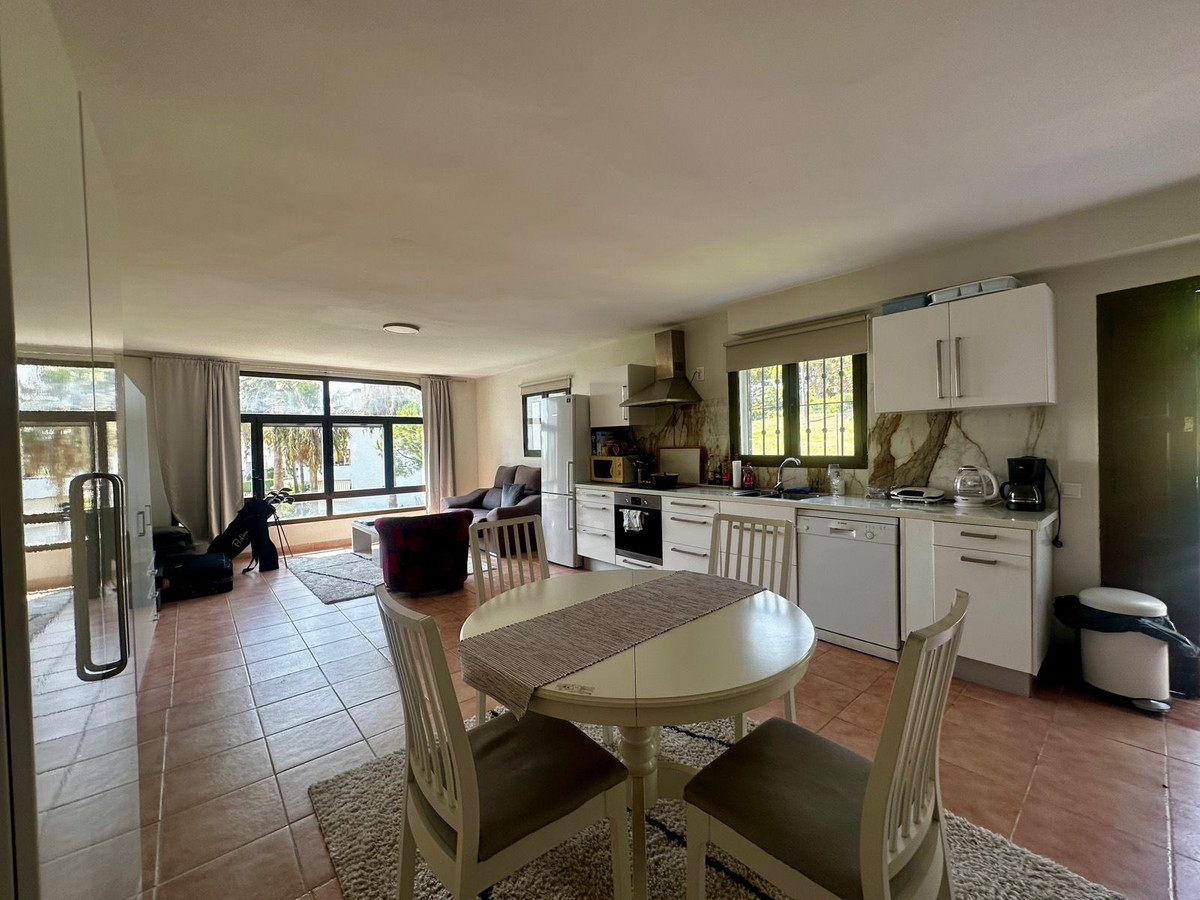 4 Bed Townhouse for sale in Calahonda Costa Del Sol, Málaga, Spain