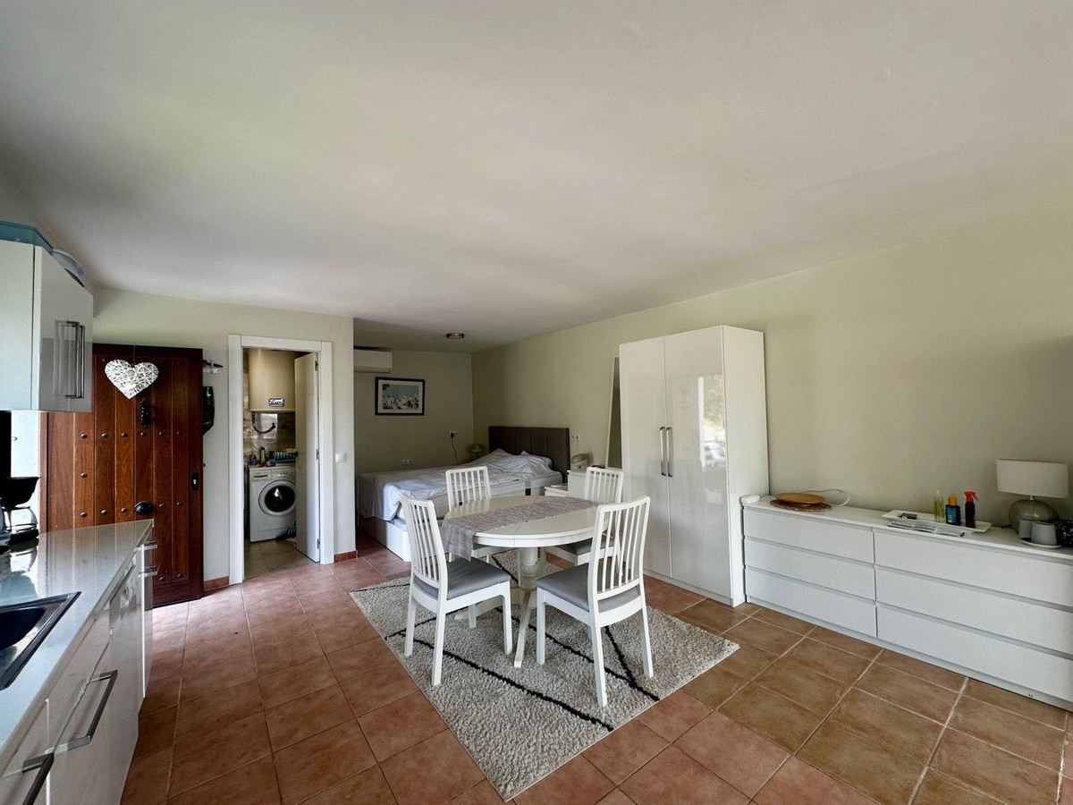 4 Bed Townhouse for sale in Calahonda Costa Del Sol, Málaga, Spain