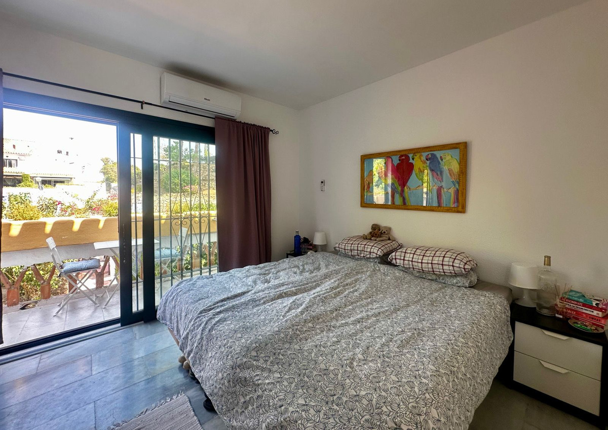 4 Bed Townhouse for sale in Calahonda Costa Del Sol, Málaga, Spain