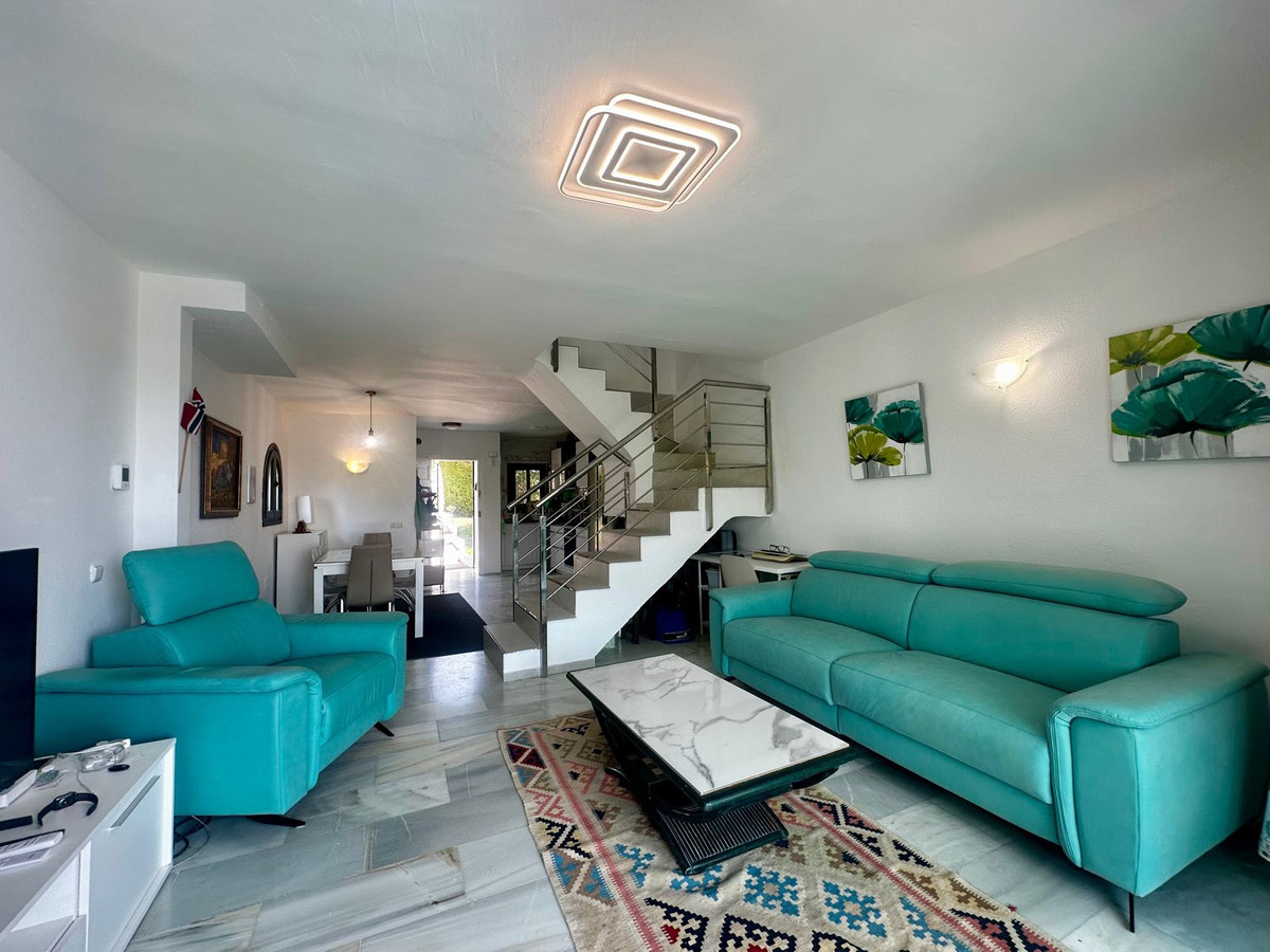 4 Bed Townhouse for sale in Calahonda Costa Del Sol, Málaga, Spain
