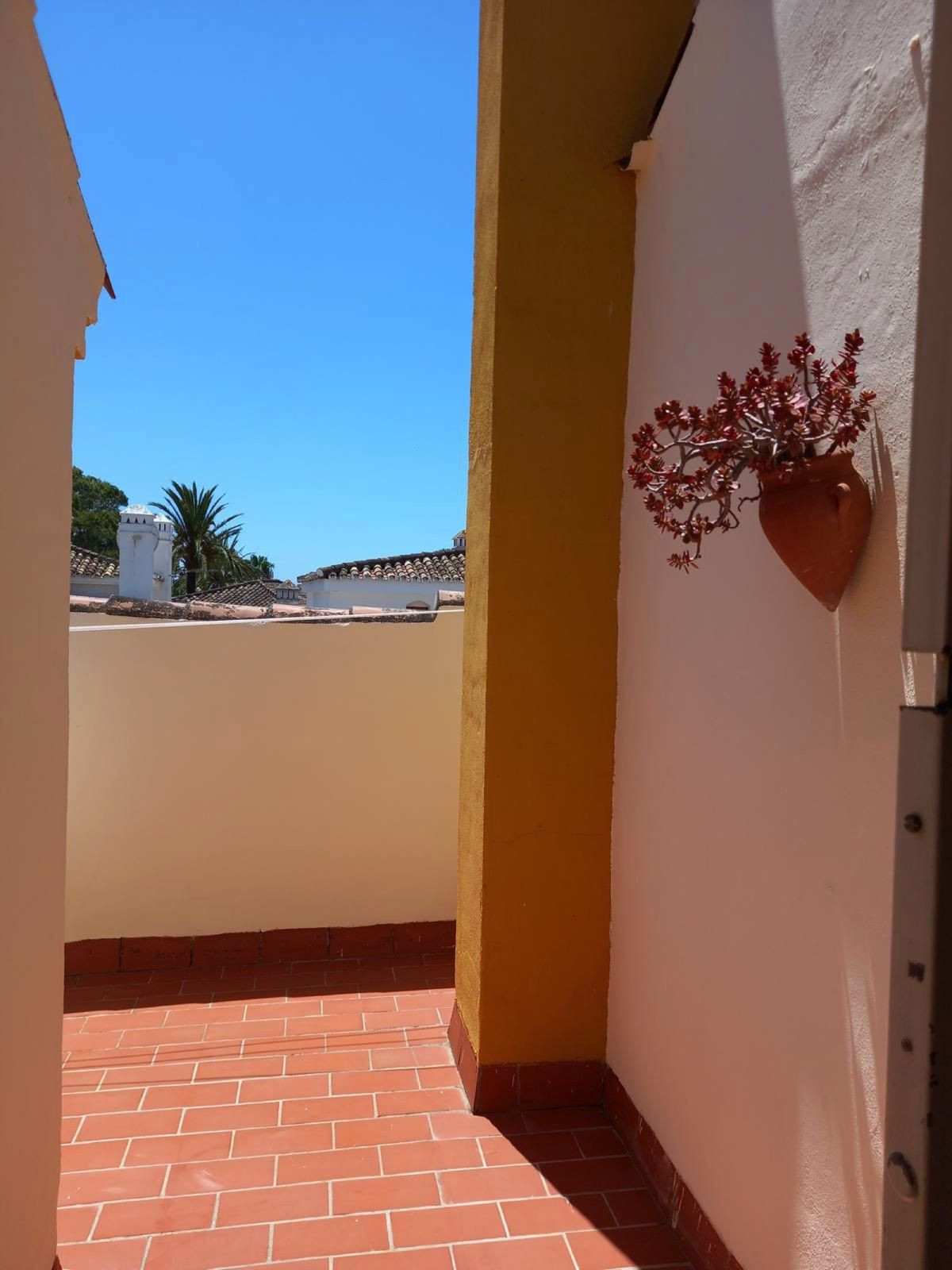 3 Bed Townhouse for sale in Estepona Costa Del Sol, Málaga, Spain