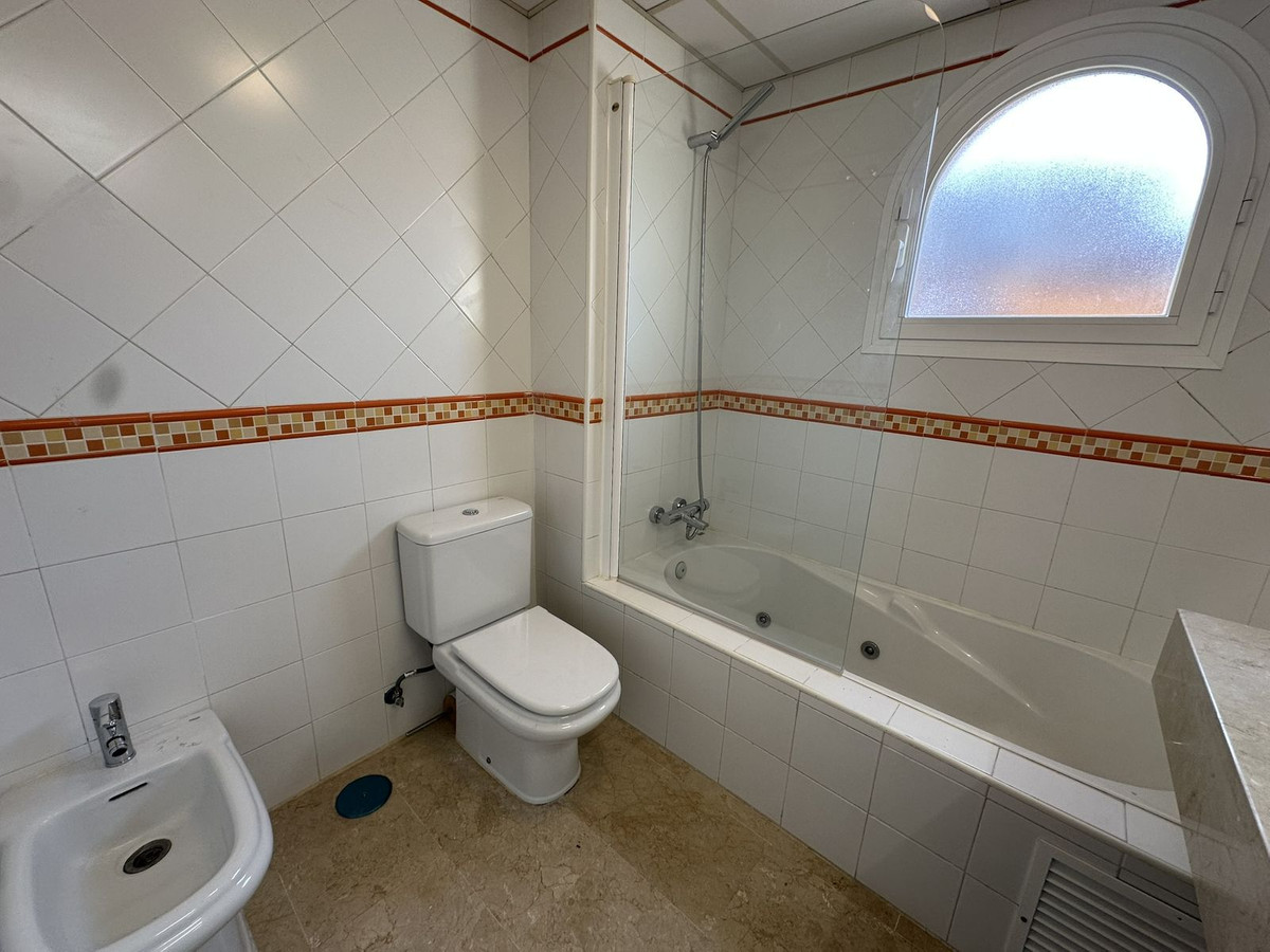 Se vende Ático de 3 dormitorios en Costa Del Sol, Málaga, España