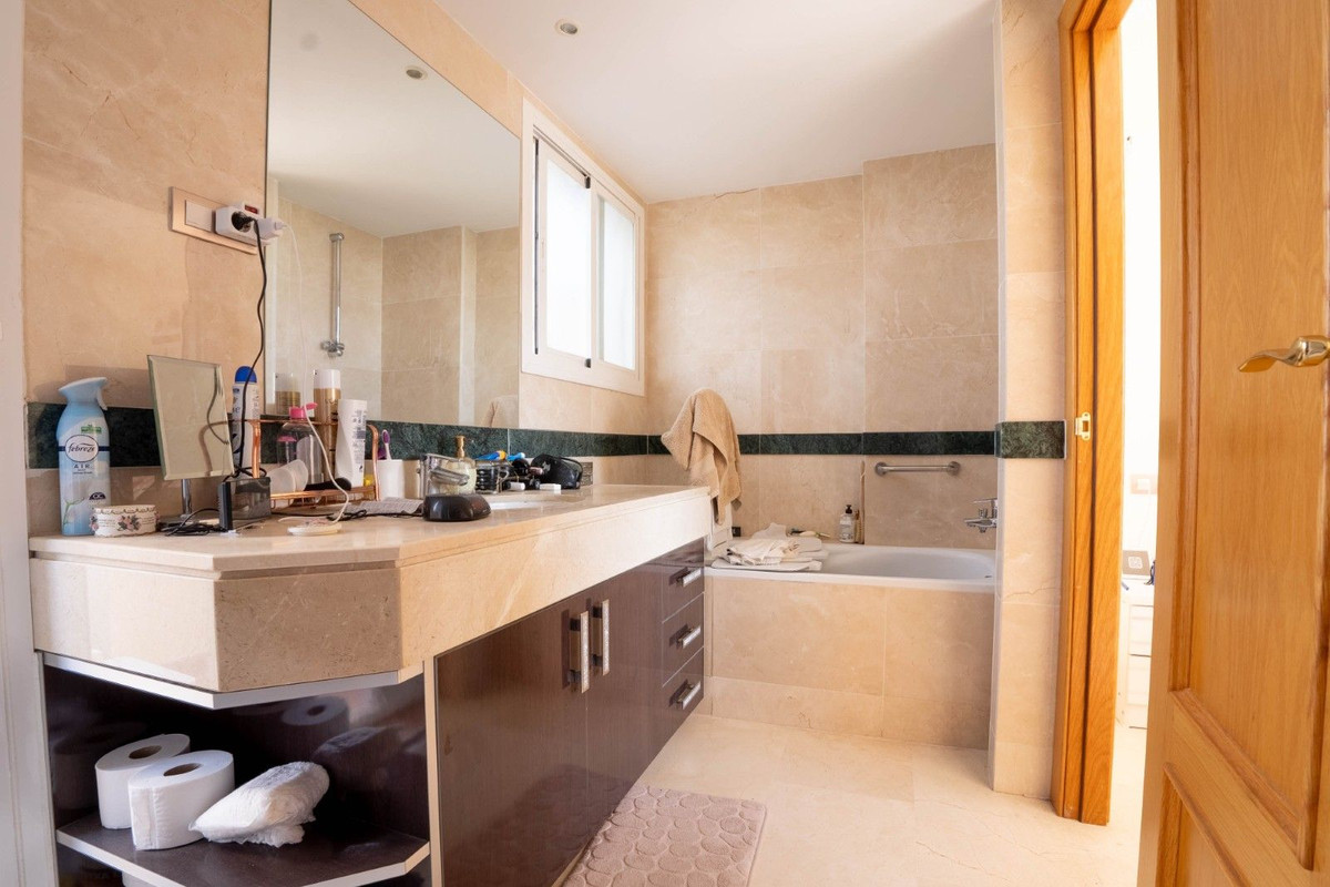 Se vende Ático de 3 dormitorios en Costa Del Sol, Málaga, España