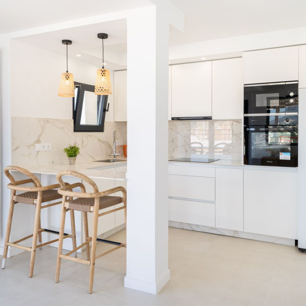 2 Bed Apartment for sale in Fuengirola Costa Del Sol, Málaga, Spain