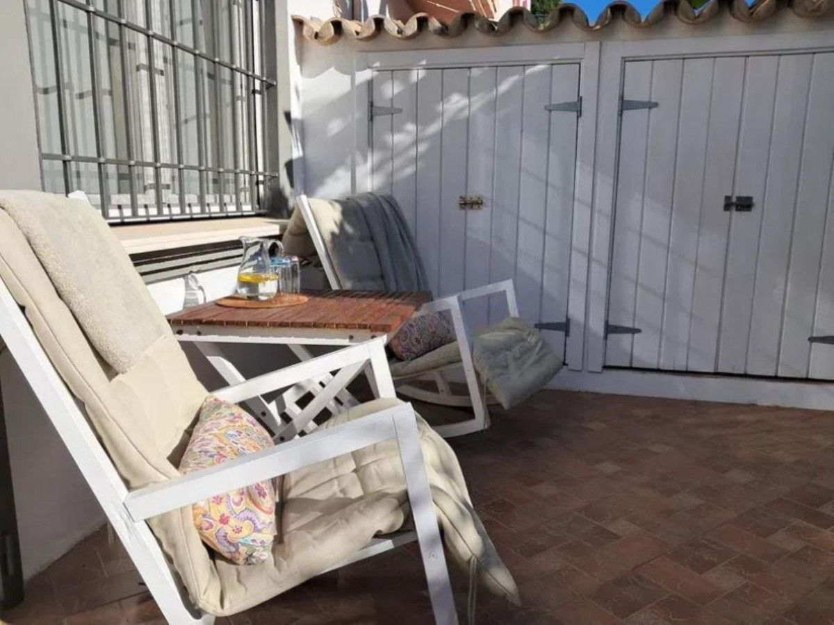 Se vende Pareada de 4 dormitorios en Costa Del Sol, Málaga, España