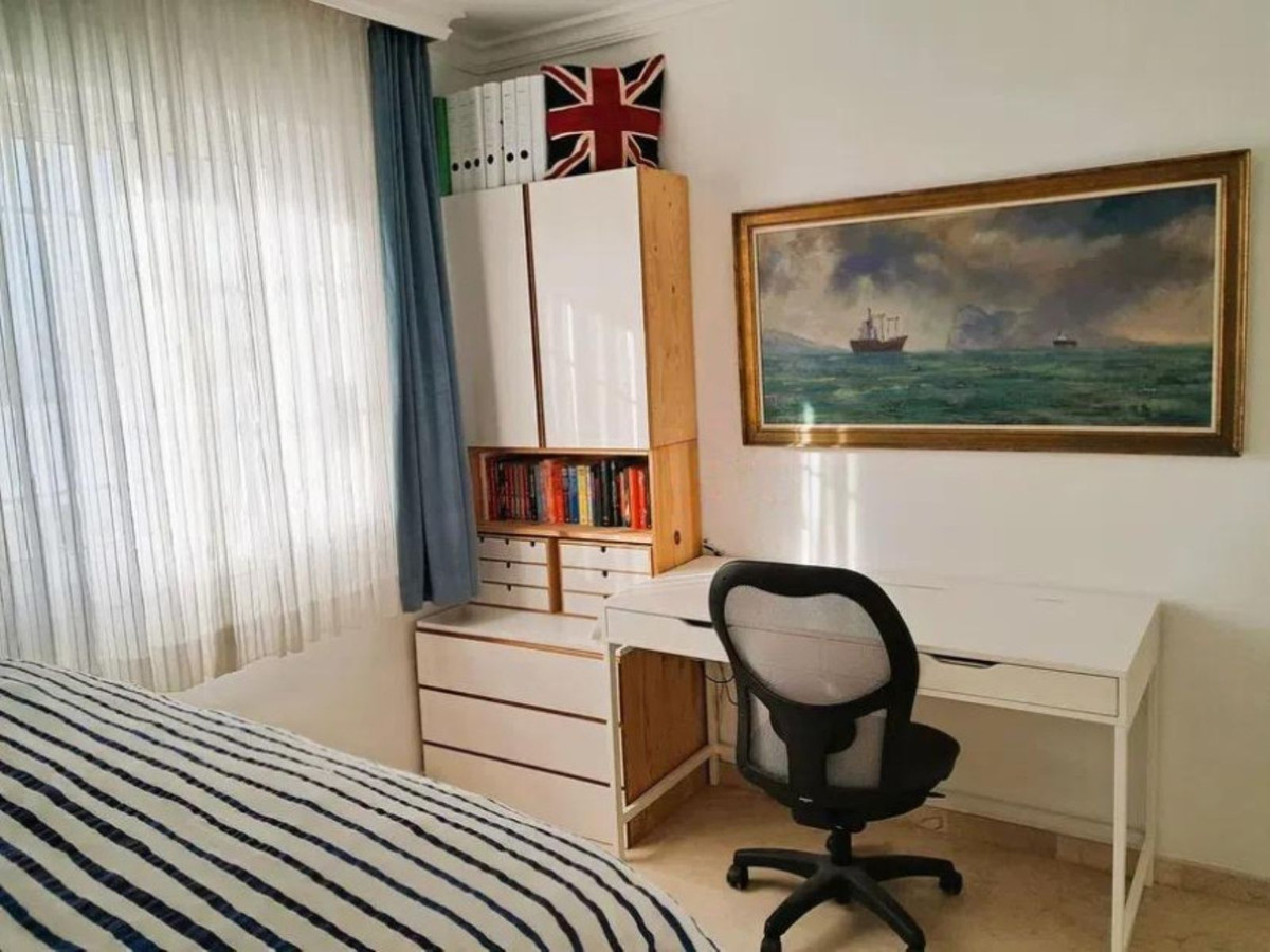 Se vende Pareada de 4 dormitorios en Costa Del Sol, Málaga, España