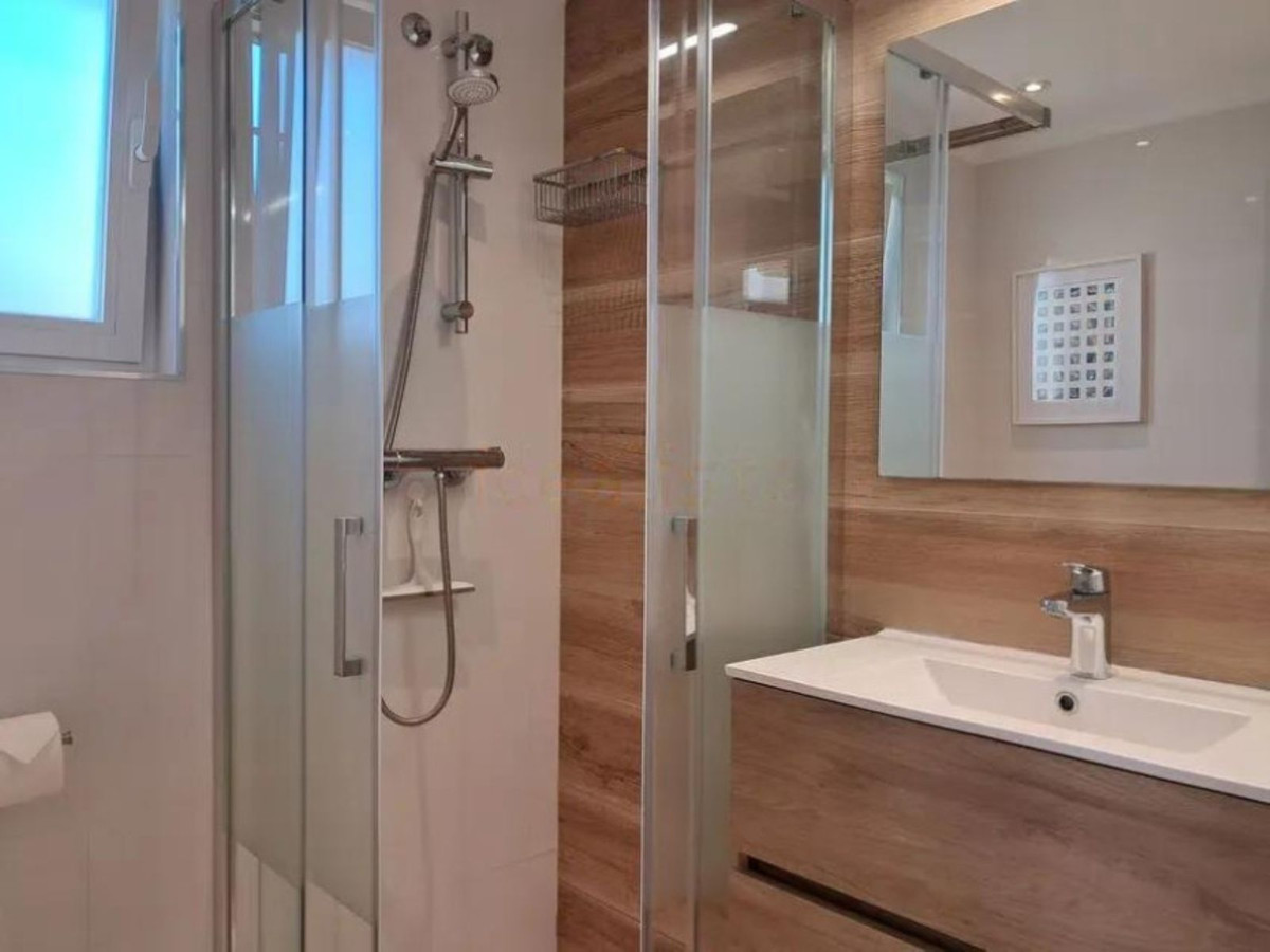 Se vende Pareada de 4 dormitorios en Costa Del Sol, Málaga, España