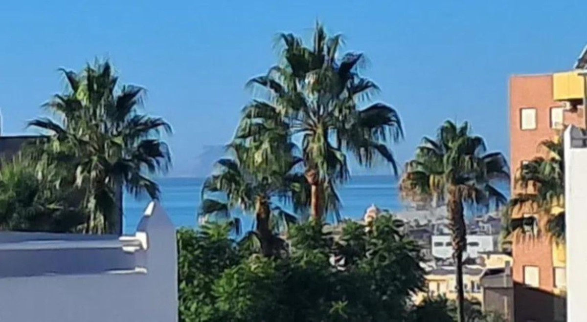 Se vende Pareada de 4 dormitorios en Costa Del Sol, Málaga, España