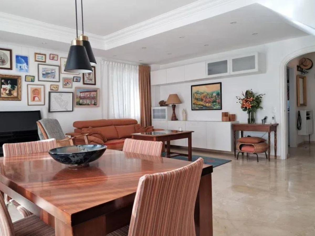Se vende Pareada de 4 dormitorios en Costa Del Sol, Málaga, España
